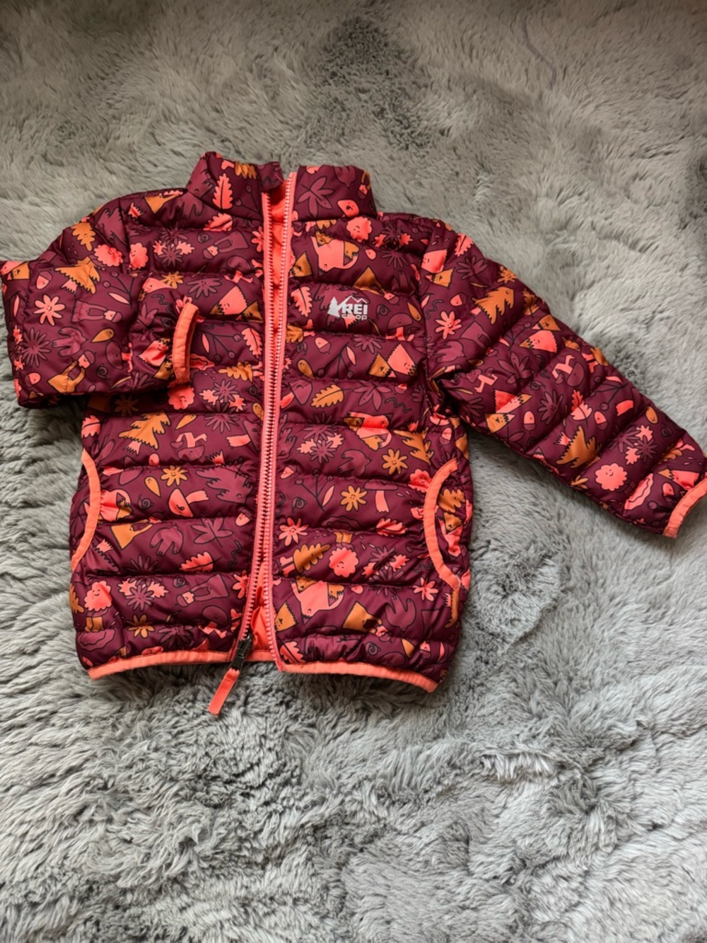 REI Burgundy Floral-Print Kids Puffer Jacket with Coral Trim (4T)